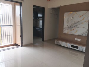 2 BHK Apartment For Rent in Runwal Eirene, Balkum Pada