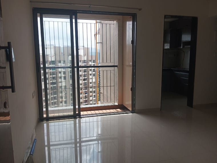 Room, runwal-eirene 2 Bedroom 568 Sq.Ft. Apartment In Balkum Pada Thane 10612572