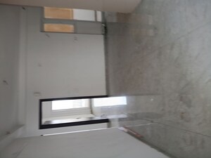 Room in 3 BHK Apartment at Nirala Estate II, Tech Zone 4 Greater Noida – for Rent