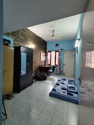Hall in 2 BHK Apartment at Naraina – for Rent
