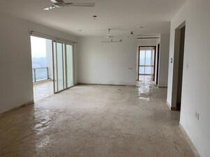 Room in 4 BHK Apartment at Marvel Selva Ridge Estate Apartments, Bavdhan – for Rent