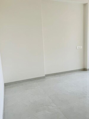 Room in 3 BHK Apartment at Nyati Era, Dhanori – for Sale