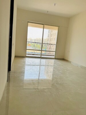Room in 3 BHK Apartment at Nyati Era, Dhanori – for Sale