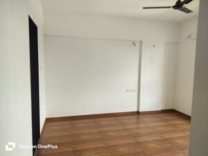 Room in 2 BHK Apartment at Kolte Patil 24K Stargaze, Bavdhan – for Rent
