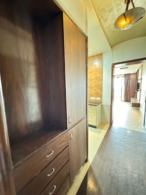 Kitchen in 2.5 BHK Apartment at Oberoi Realty Woods, Goregaon East – for Rent