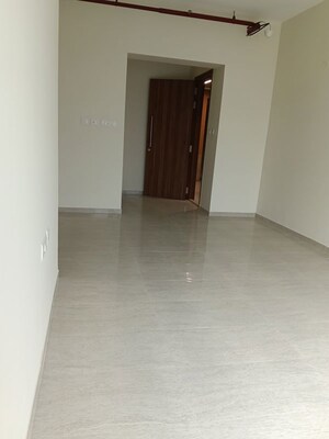 Room in 2 BHK Apartment at Sheth Auris Serenity Tower 3, Malad West – for Sale