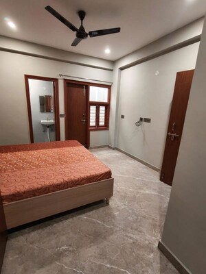 Bedroom in 3 BHK Builder Floor at Sector 22 – for Rent
