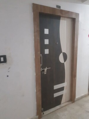 Furnished Amenities in  Warehouse at Rajendra Nagar – for Rent
