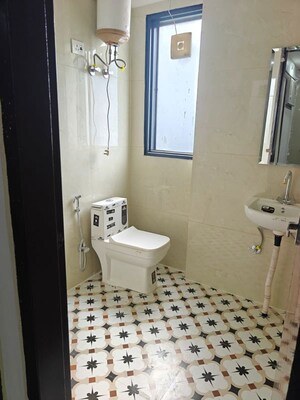 Bathroom in 1 BHK Apartment at Rising Homes, Sector 53 – for Rent