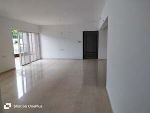 Room in 3 BHK Apartment at Kolte Patil 24K Stargaze, Bavdhan – for Rent