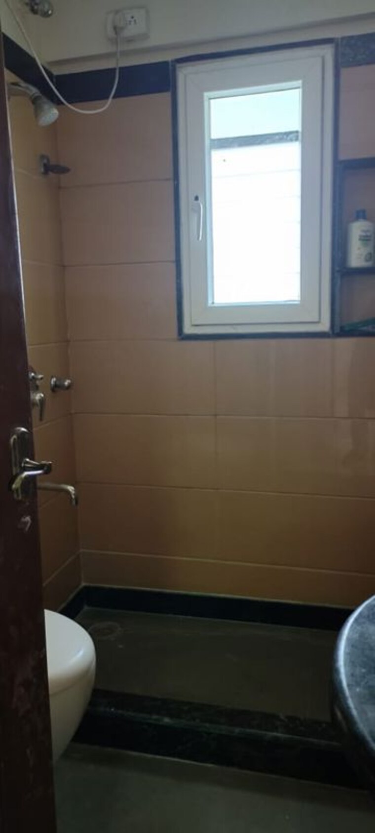 Bathroom, chembur 2 Bedroom 750 Sq.Ft. Apartment In Chembur Mumbai 10612655