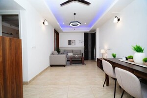 Room in 2 BHK Apartment at Gaursons Ska Green Mansion, Sector 12 Greater Noida – for Sale