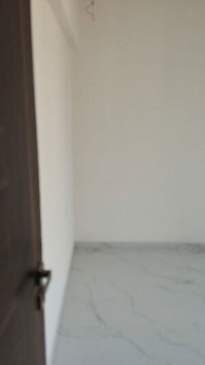 Room in 1 BHK Apartment at Budhha Heights, Mira Road – for Rent