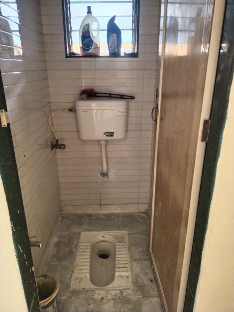 Bathroom, priya-arcade 1 Bedroom 650 Sq.Ft. Apartment In Karanjade Navi Mumbai 10612769