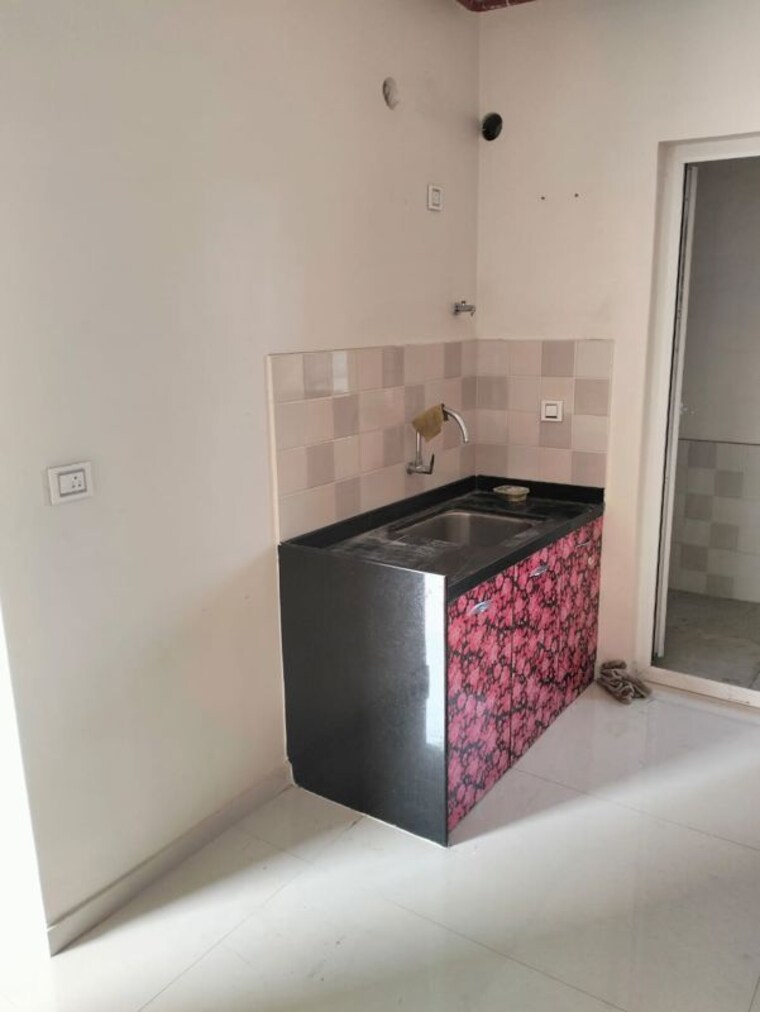 Kitchen, ganga-legend 2 Bedroom 1000 Sq.Ft. Apartment In Bavdhan Pune 10612766