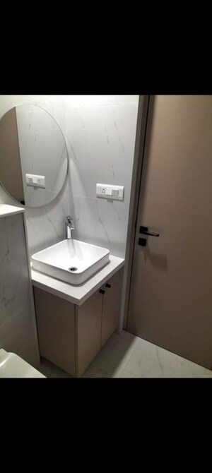 Bathroom in 3 BHK Apartment at Sheth Auris Serenity Tower 3, Malad West – for Sale