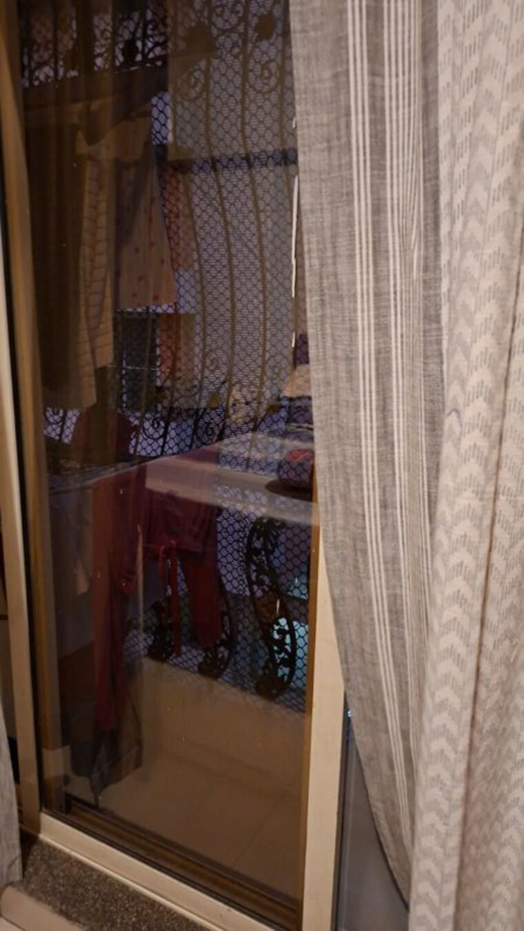 Balcony, chembur 2 Bedroom 700 Sq.Ft. Apartment In Chembur Mumbai 10612792