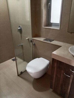 Bathroom in 3 BHK Apartment at Oberoi Exquisite Goregaon, Goregaon East – for Rent