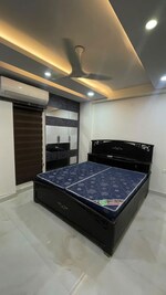 3 BHK + Prayer Room,Servant Room,Study Room,Extra Room 180 Sq.Yd. Builder Floor in BPTP District 3
