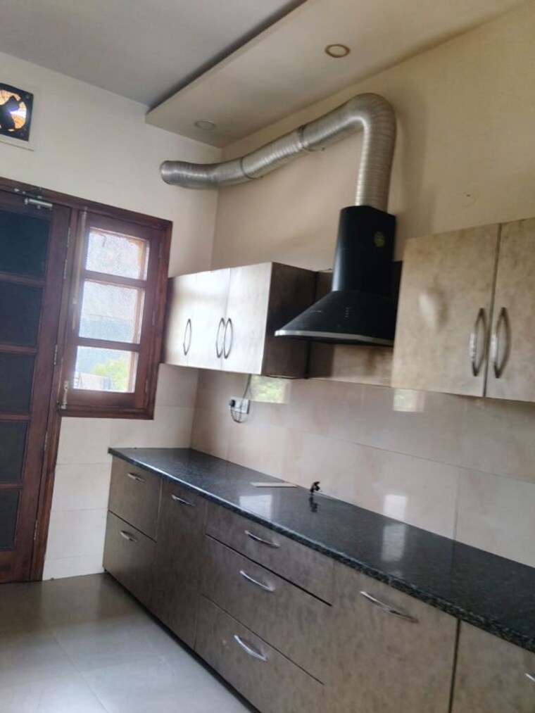 Kitchen, dream-homes-mohali 2 Bedroom 978 Sq.Ft. Builder Floor In Mohali Sector 117 Chandigarh 10612839