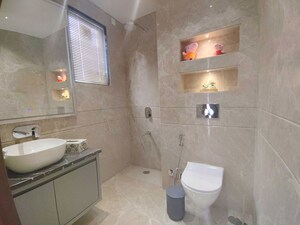 Bathroom in 3 BHK Builder Floor at Sector 23 – for Rent