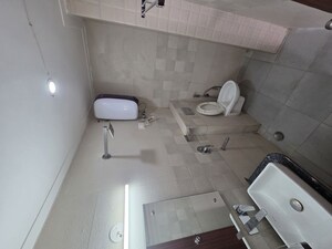 Team Area in  Pg at Sushant Lok Iii – for Rent