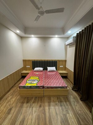 Bedroom in 1 BHK Builder Floor at Sector 46 – for Rent