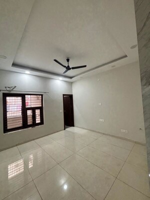 4 BHK Apartment For Rent in Naraina