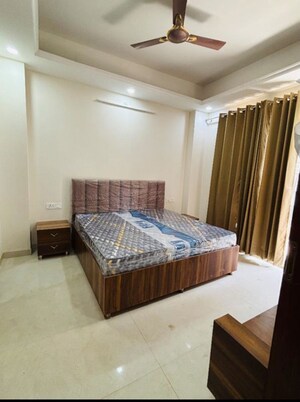 Bedroom in 1 BHK Builder Floor at Sector 52 – for Rent