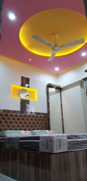 Bedroom in 2 BHK Apartment at Chembur – for Rent