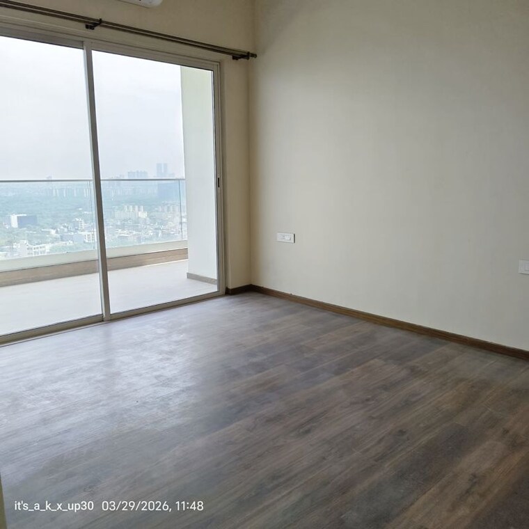 Room, kalpataru-vista 4 Bedroom 3905 Sq.Ft. Apartment In Sector 128 Noida 10612923