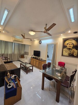 Living Room in 2 BHK Apartment at Bandra West – for Rent