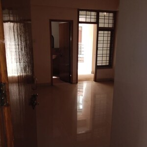 Room in  Office Space at Ghrounda – for Rent