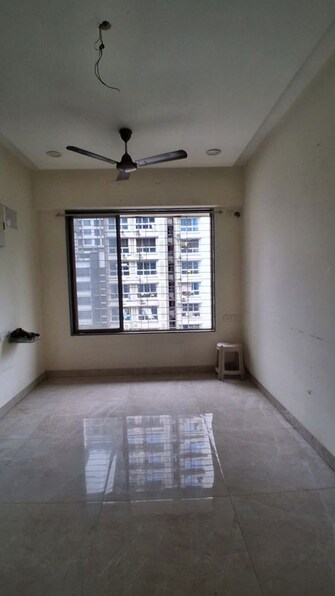 1.5 BHK Apartment For Rent in Roha Satsang Bharti in Malad East, Mumbai