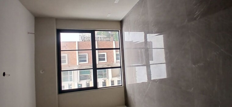  Parking, orient-bellwether-heights 1 Bedroom 500 Sq.Ft. Apartment In Matunga Mumbai 10612966