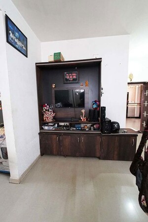 Furnished Amenities in 3 BHK Apartment at Nikol – for Sale