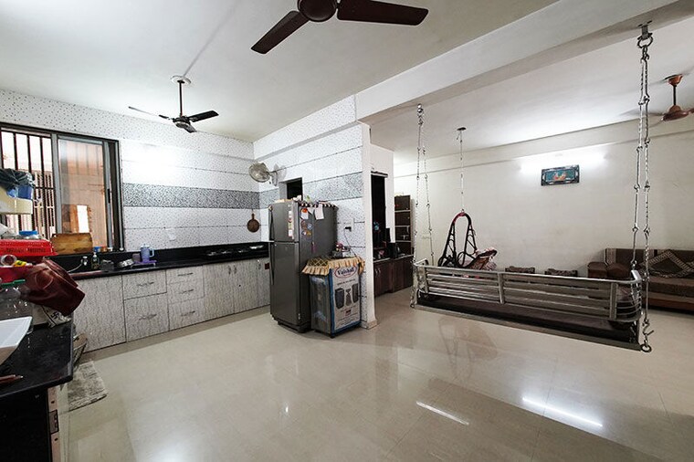  Parking, nikol 3 Bedroom 220 Sq.Yd. Apartment In Nikol Ahmedabad 10612977