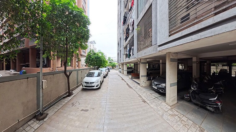 Exterior View, nikol 3 Bedroom 220 Sq.Yd. Apartment In Nikol Ahmedabad 10612977