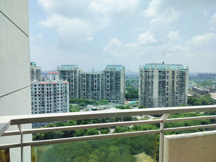 Balcony, dlf-the-icon 4 Bedroom 2610 Sq.Ft. Apartment In Dlf Phase V Gurgaon 10612995