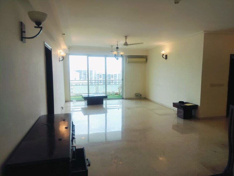 Living Room, dlf-the-icon 4 Bedroom 2610 Sq.Ft. Apartment In Dlf Phase V Gurgaon 10612995