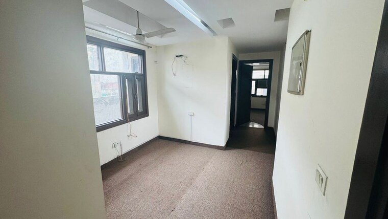 Room, lajpat nagar 4 3 Bedroom 1800 Sq.Ft. Builder Floor In Lajpat Nagar 4 Delhi 10612982