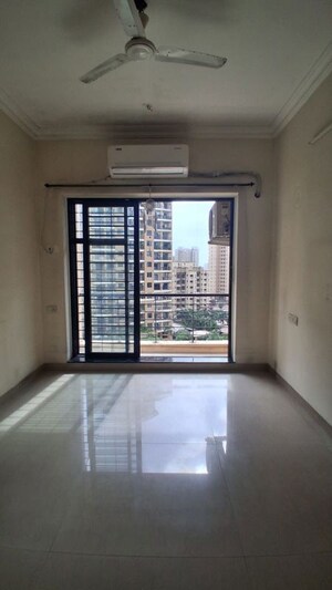 Hall in 1 BHK Apartment at K Raheja Heights, Malad East – for Rent