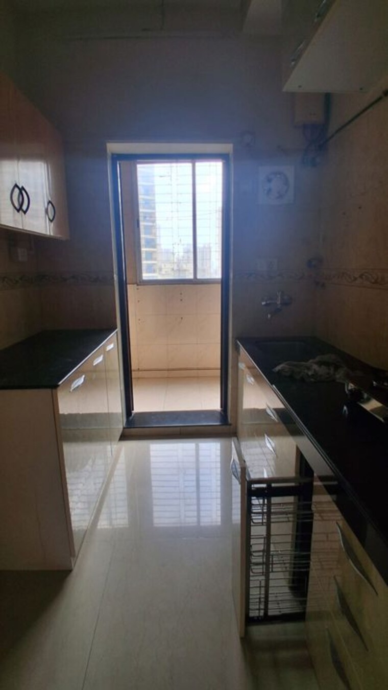 Kitchen, k-raheja-heights 1 Bedroom 500 Sq.Ft. Apartment In Malad East Mumbai 10612983