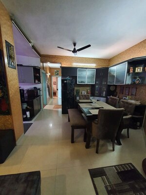 Living Room in 3 BHK Apartment at DLF The Wellington Estate, Dlf Phase V – for Rent
