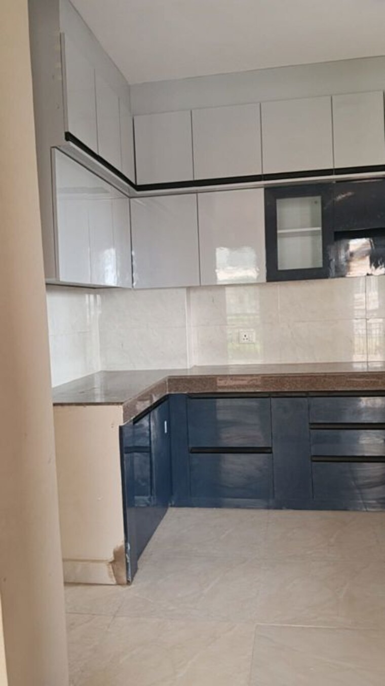 Kitchen, eiffel-vivassa-estate 2 Bedroom 1150 Sq.Ft. Apartment In Bagiamau Lucknow 10613008