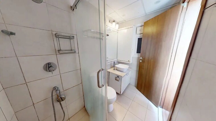 Bathroom, bhartiya-nikoo-homes 3 Bedroom 1917 Sq.Ft. Apartment In Thanisandra Main Road Bangalore 10613013