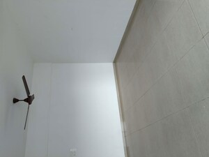 Room in 3 BHK Apartment at Paranjape Gloria Grace, Bavdhan – for Rent