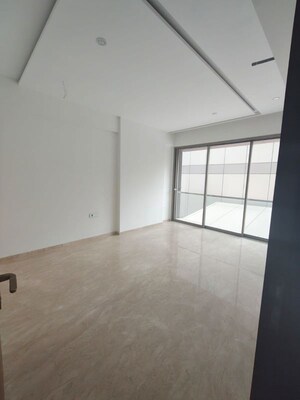 4 BHK Apartment For Sale in Khar West