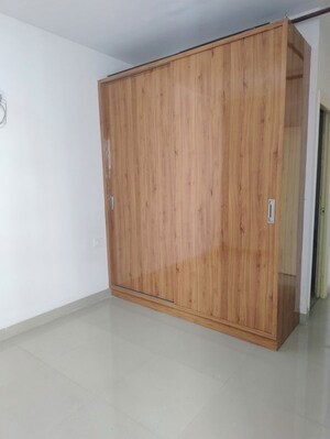 2 BHK Apartment For Rent in Zara Rossa, Sector 112