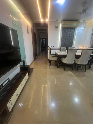 Team Area in 3 BHK Apartment at Goyal Lakshchandi Heights, Goregaon East – for Rent